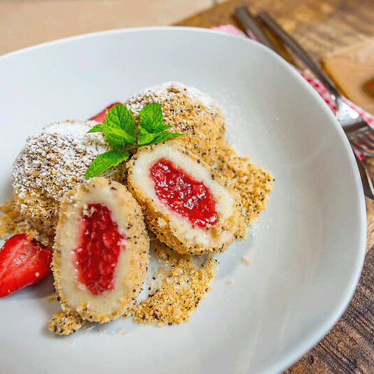 Mehr Informationen zum Thema: Erdbeerknödel