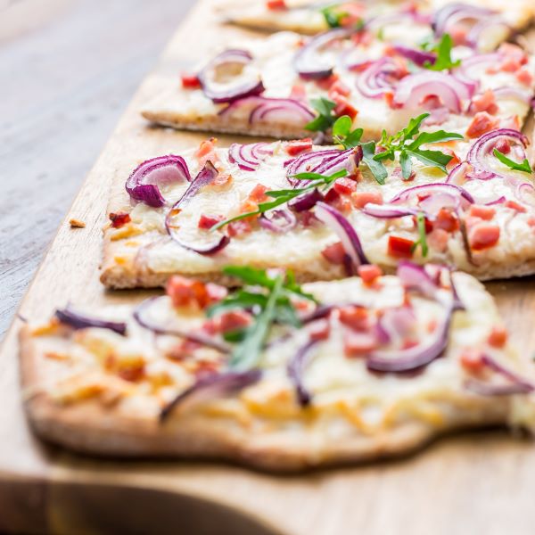 Mehr Informationen zum Thema: Elsässischer Flammkuchen