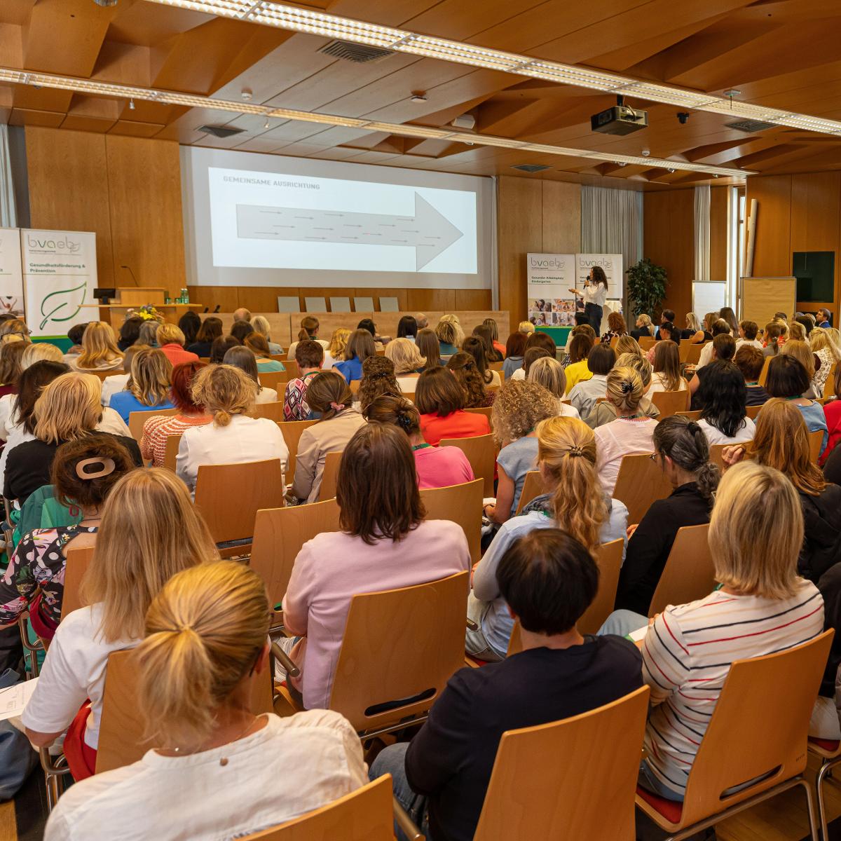 Mehr Informationen zum Thema: BVAEB-Symposium in Salzburg stärkt Beziehungskultur in Bildungseinrichtungen